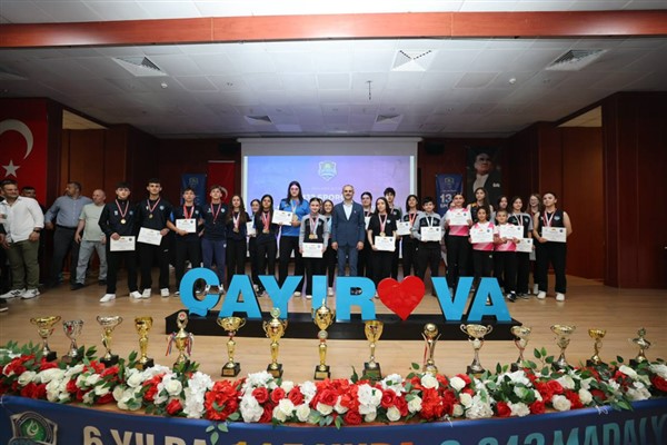 Çiftçi: Sporcularımızın başarısı, Çayırova’mızın ortak gururudur