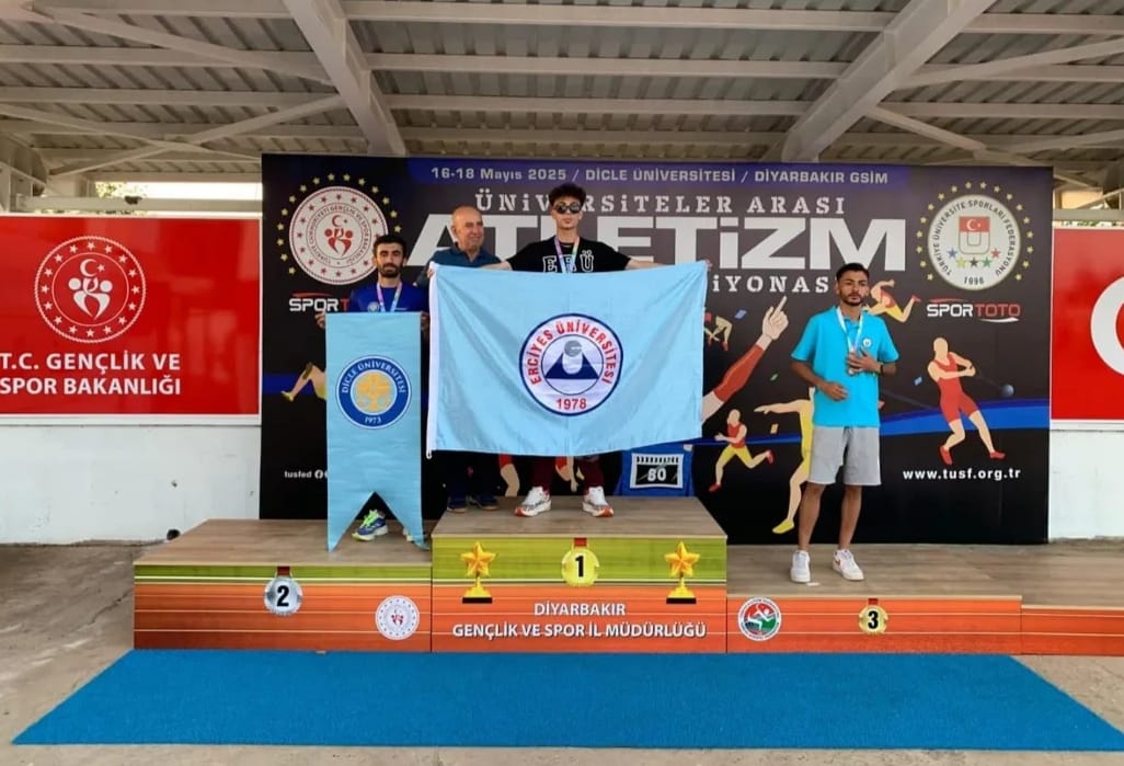 Dicle Üniversitesi öğrencileri, atletizm şampiyonasında madalyalar kazandı