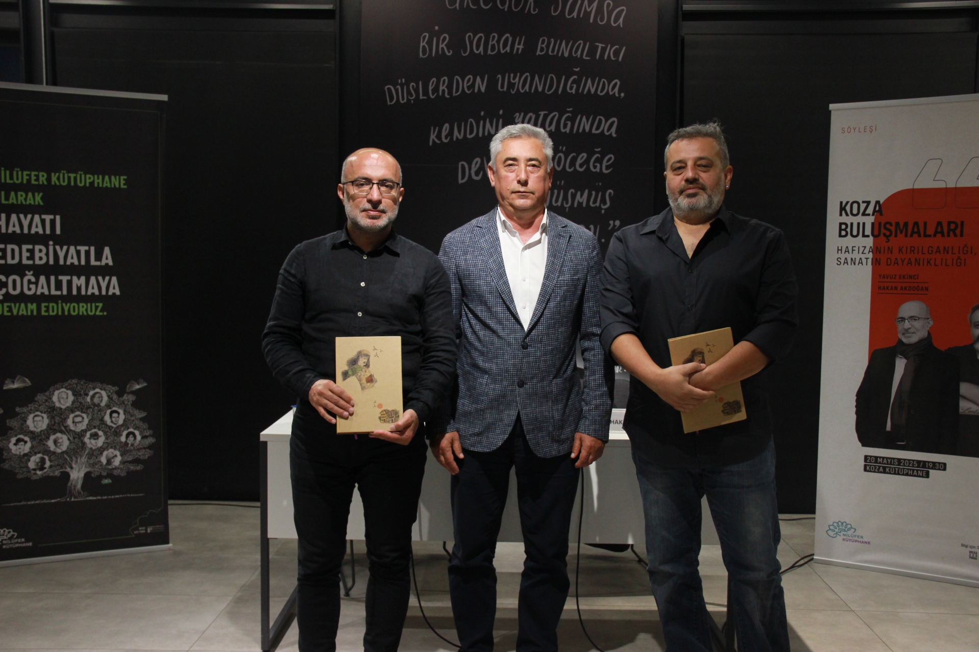 Ödüllü yazar Yavuz Ekinci Nilüfer’de okurlarıyla buluştu