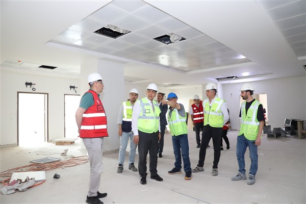 Şanlıurfa İl Sağlık Müdürü Solmaz’dan Şanlıurfa Şehir Hastanesi’ne ziyaret