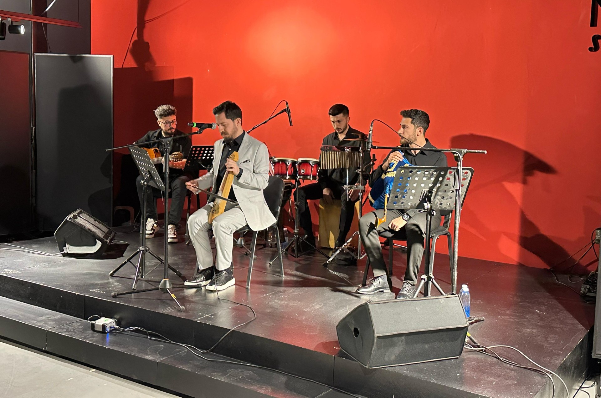 MEM Sahne’de Karadeniz konseri