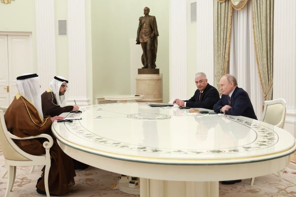 Putin, BAE Başbakan Yardımcısı Al Nahyan ile görüştü