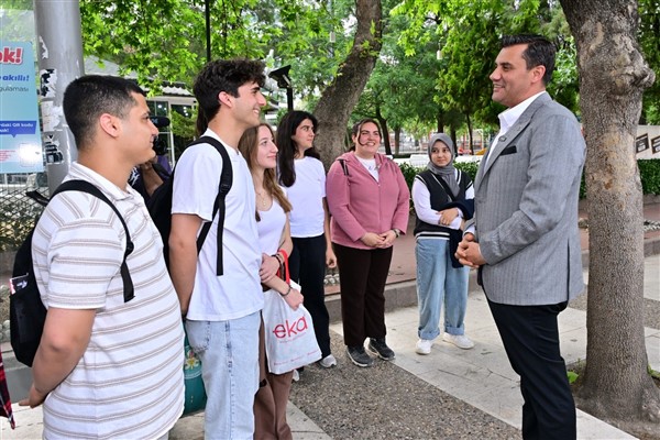 Başkan Zeyrek’ten gençlere destek