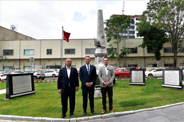 Bornova Abide-i Hürriyet’ten Gündoğdu’ya demokrasi yürüyüşü