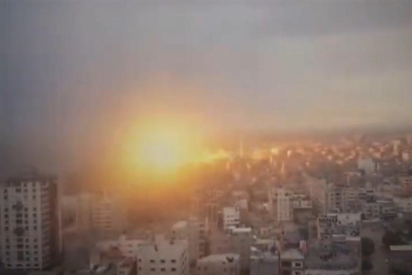 İsrail’in Gazze’deki hava saldırıları, gece boyunca en az 40 kişiyi öldürdü