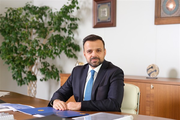 Turkcell, BOTAŞ fiber altyapı ihalesini kazandı: 15 yıllık stratejik anlaşma