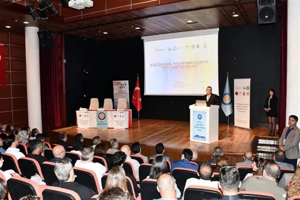 Küçükbaş Hayvancılıkta Deri Hastalıkları Sempozyumu başladı