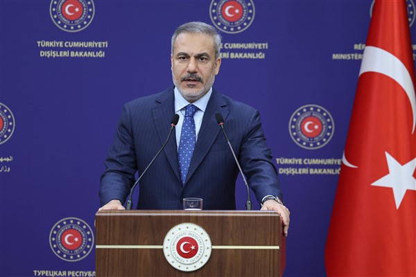 Bakan Fidan’dan Türkiye’nin Malta Büyükelçisi Şen’e taziye mesajı