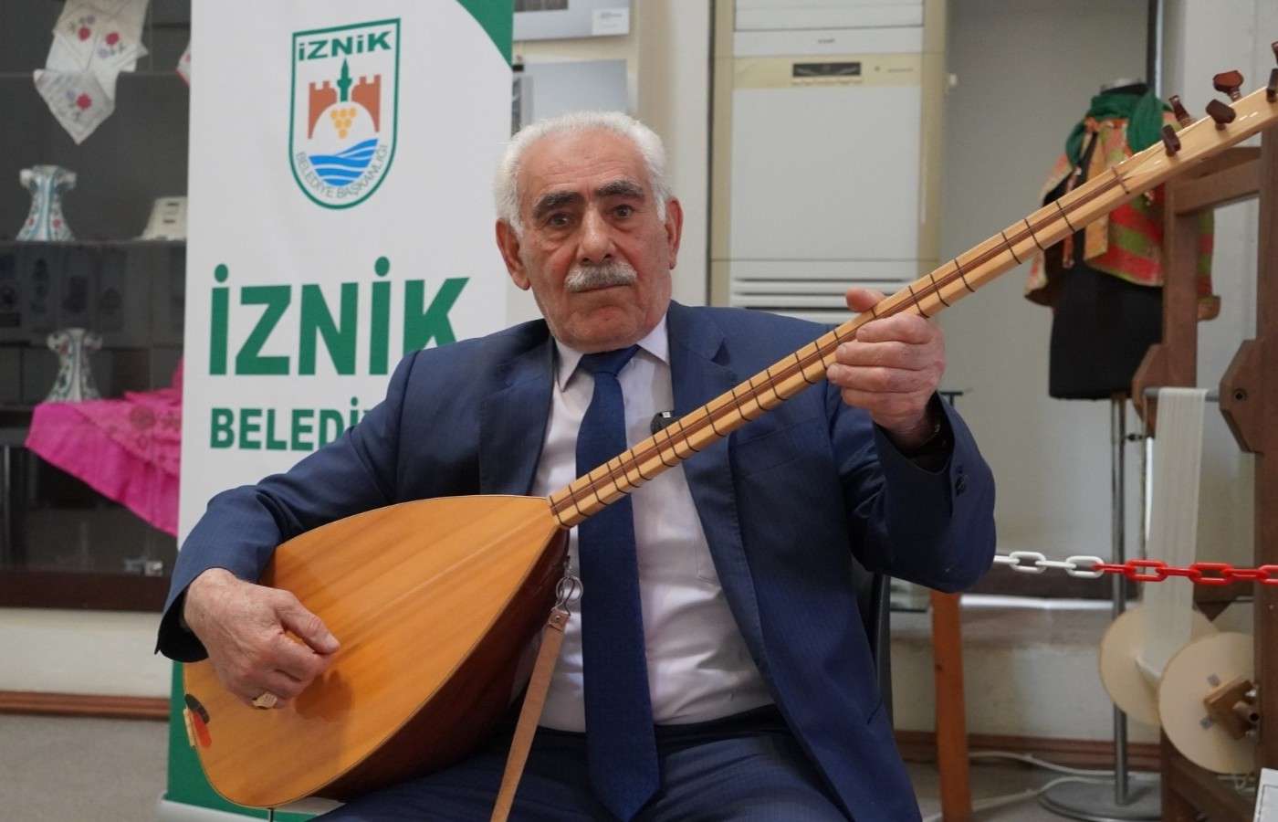 İznik Belediyesi, belgesel için halk ozanı Fevzi Olgun’un hayatını ele aldı