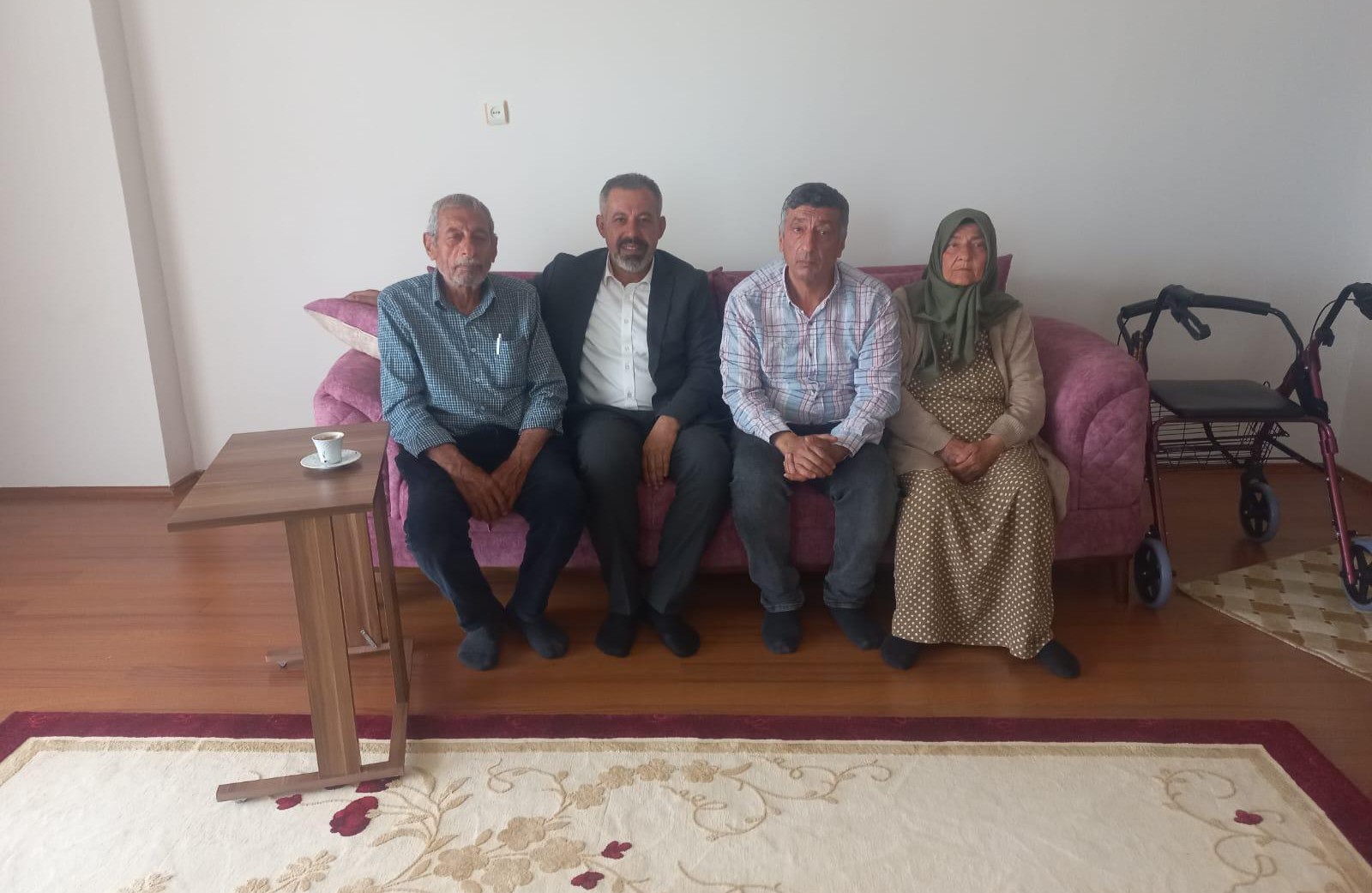 DİKO Başkanı Yüksel’den Özdal’ın ailesine taziye ziyareti