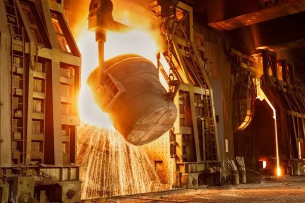 Trump, ithal çeliğe yüzde 50 gümrük vergisi getirdi