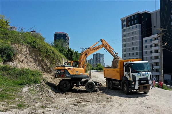 Fatsa’da yollar genişletiliyor
