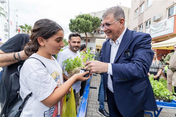Başkan Tugay: Yerel tohumumuzun ölmesine izin vermeyeceğiz