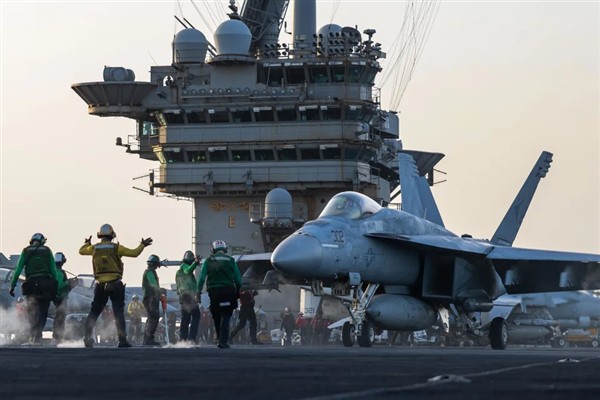 ABD’nin ikinci askeri jeti de yanlışlıkla Kızıldeniz’e çakıldı