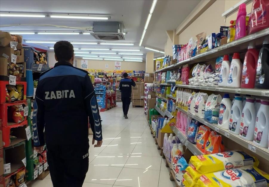 İnegöl Belediyesi Zabıta Müdürlüğü halk sağlığı için sahada