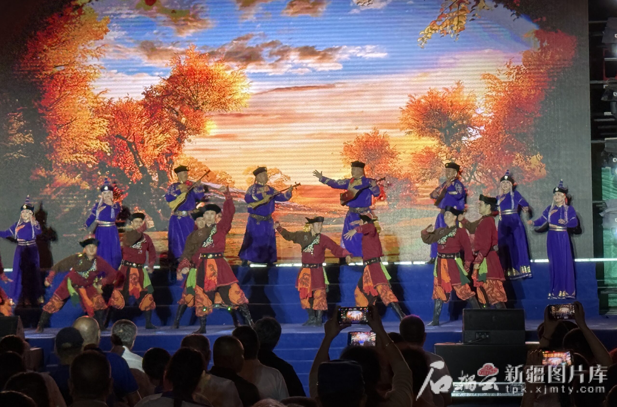 17. Sayram Gölü Uluslararası Bisiklet Yarışı başladı