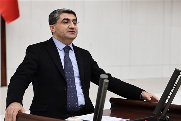 DEVA Partili Ekmen: Bu bir son değil, yepyeni bir başlangıç