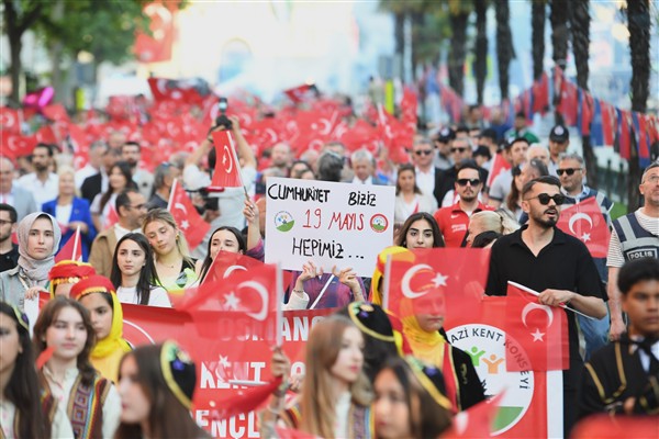 Osmangazi’de kortej yürüyüşü düzenledi