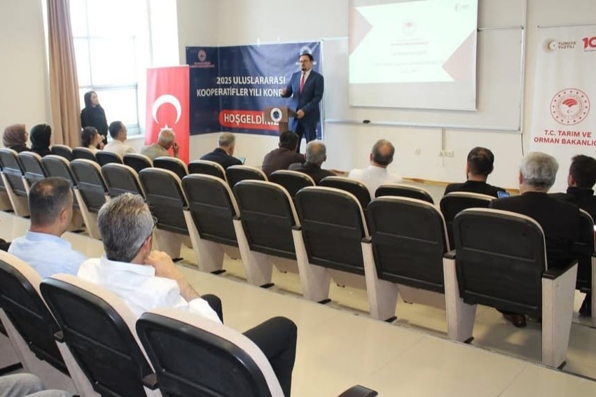 Batman’da “Kooperatifler Yılı Konferansı” düzenlendi