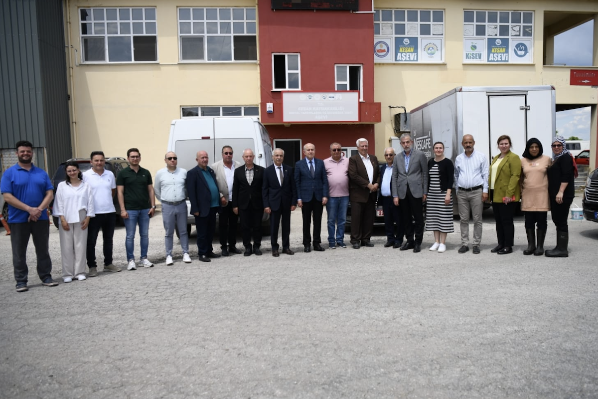 Keşan Aşevi ve KİSEV çalışmalarını sürdürüyor