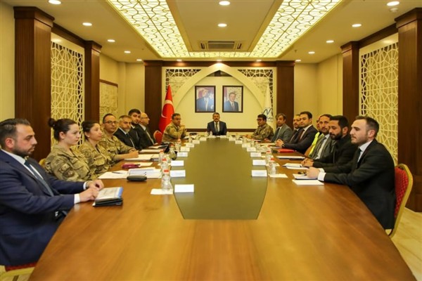 Hakkari’de asayiş toplantısı: Suç oranlarında önemli azalma