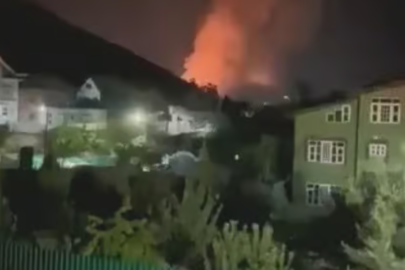 Pakistan: Hindistan durursa biz de dururuz, yıkım ve para israfı istemiyoruz