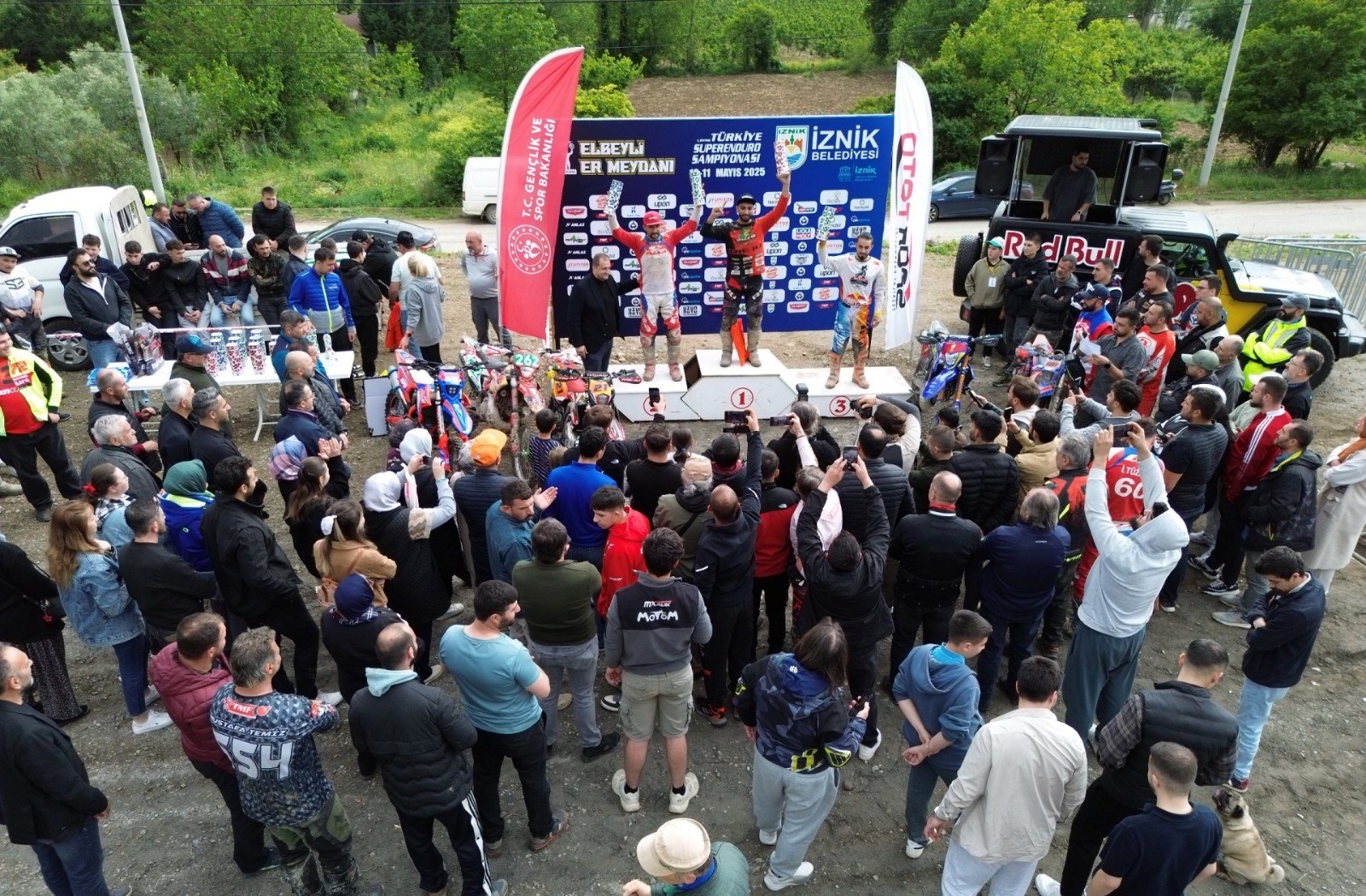 İznik’te Enduro kupaları sahiplerini buldu