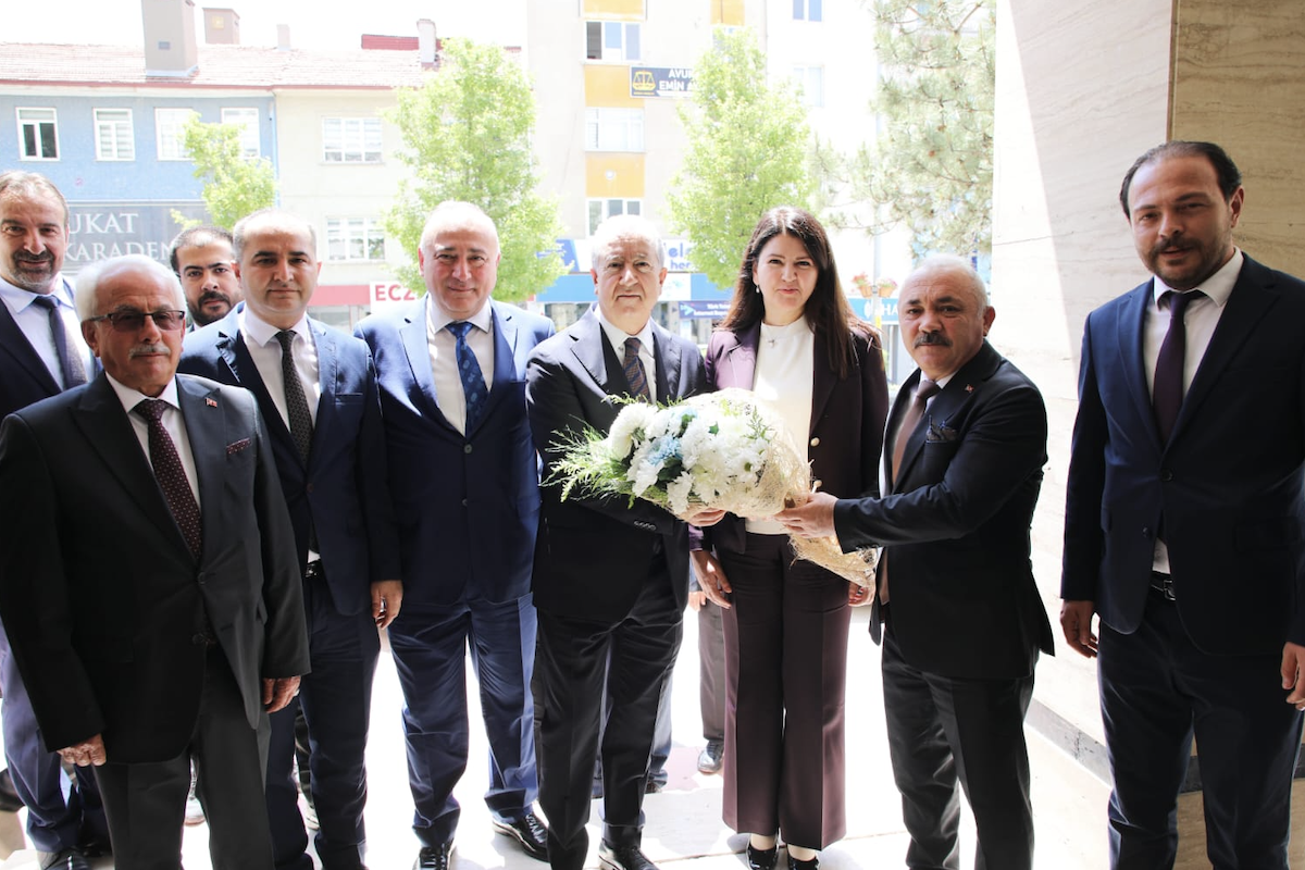 MHP Genel Başkan Yardımcısı Durmaz’dan Çankırı Belediyesi’ne ziyaret