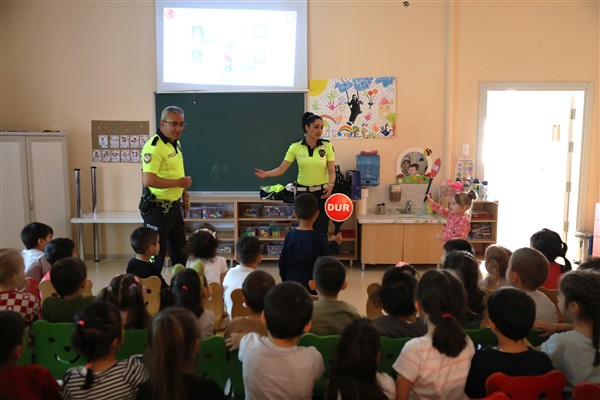 Es Çocuk Evi’nde trafik güvenliğine ilişkin farkındalık etkinliği