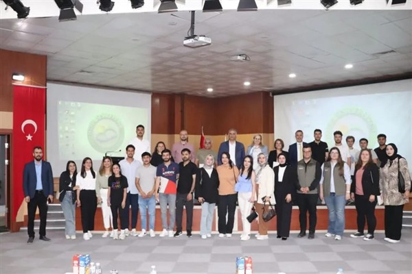 Iğdır Üniversitesi’nde “Dünya Biyoçeşitlilik Günü” paneli düzenlendi