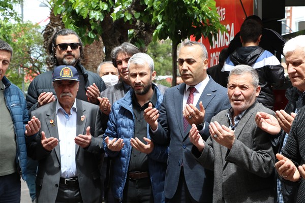 Kore gazisi Özkan, Manisa’da dualarla anıldı