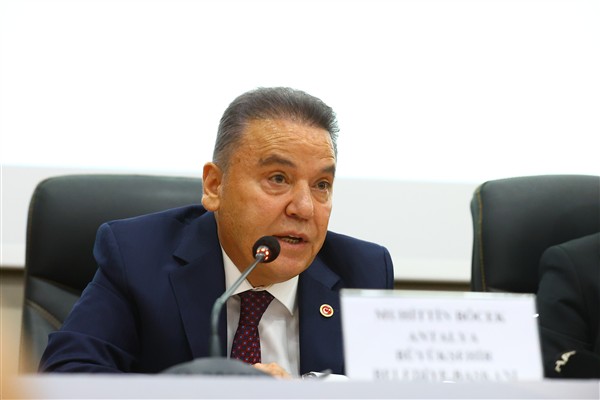 Başkan Böcek: Ulaşım Master Planı’nı yıl sonuna kadar tamamlayacağız