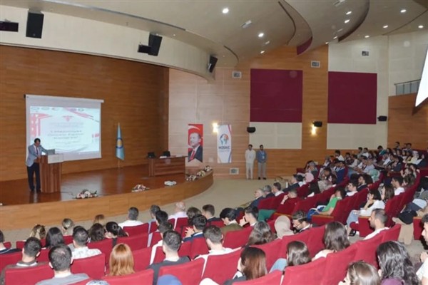 DÜ’de “1. Mezuniyet Öncesi Eğitim Kongresi” düzenlendi