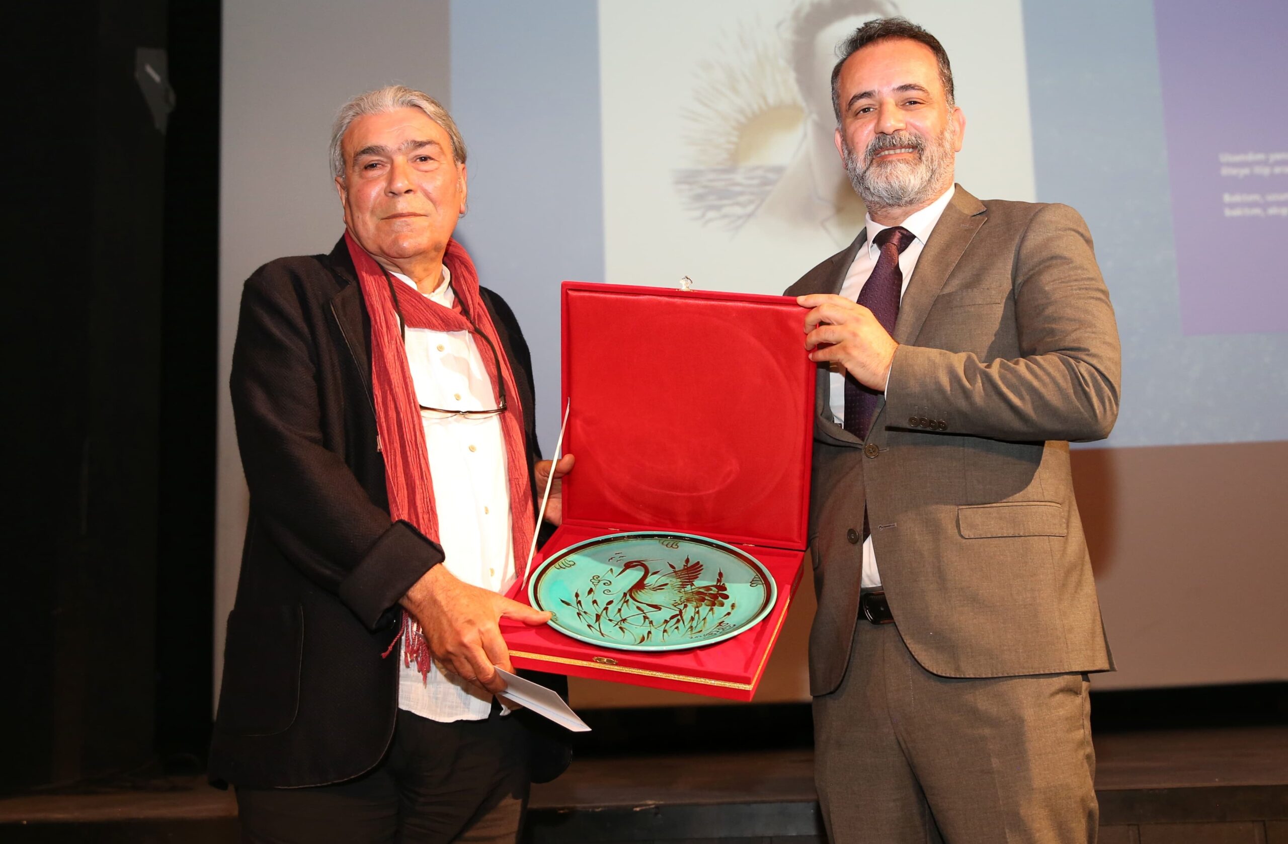 Nâzım Hikmet Şiir Ödülü sahibini buldu