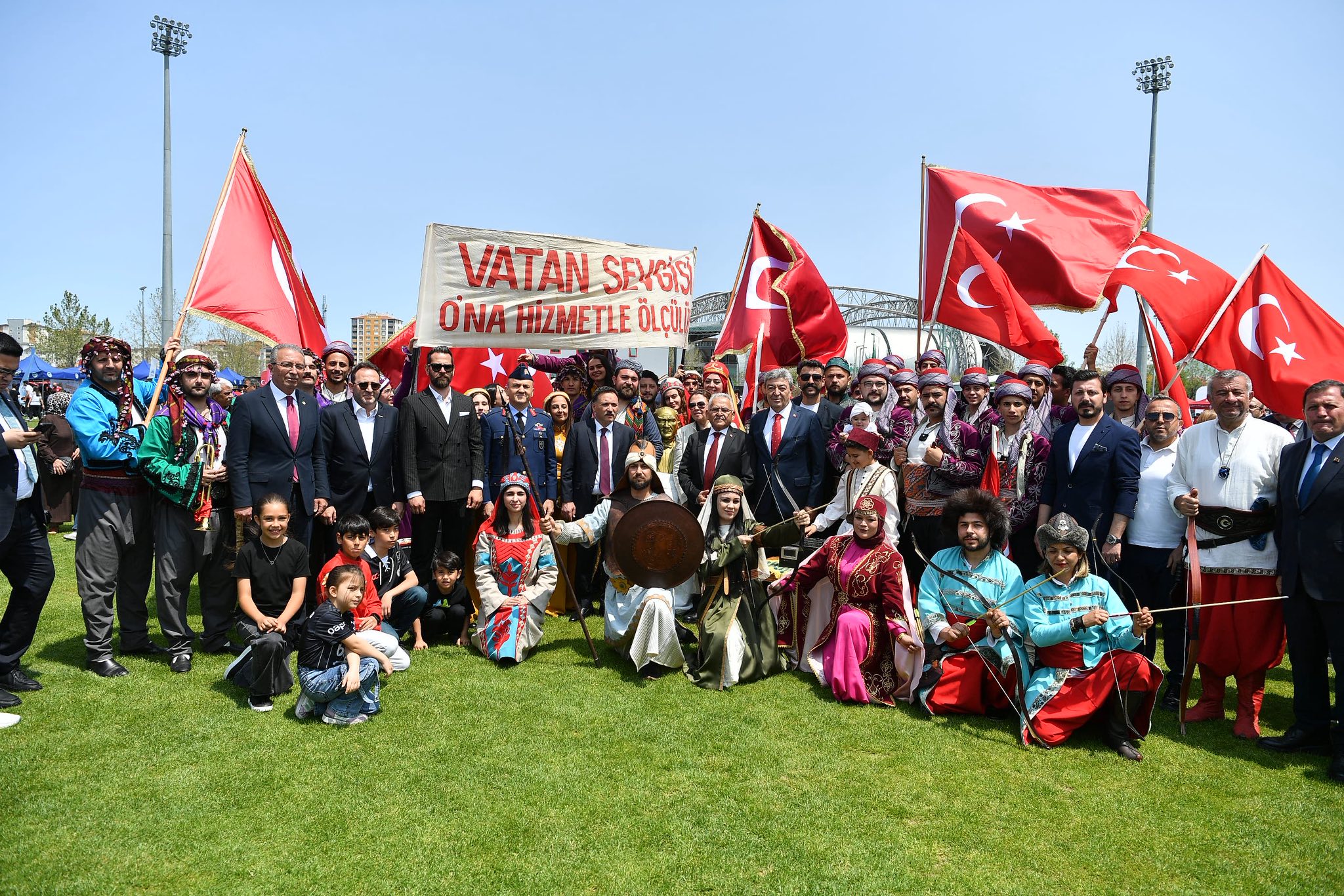 Başkan Büyükkılıç, 19 Mayıs kutlamalarına katıldı
