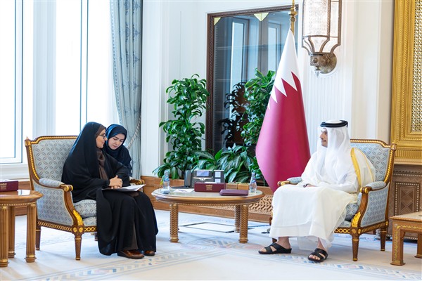 Al Sani, Bakan Sadegh ile görüştü