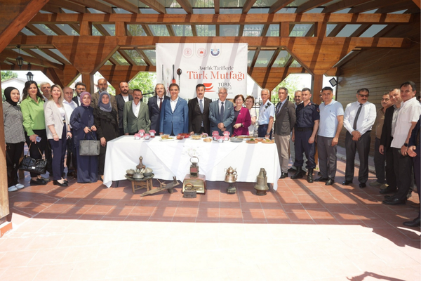 Yurbaş: Dünya bizi duydu ama Başkan Ercan Özel duymadı