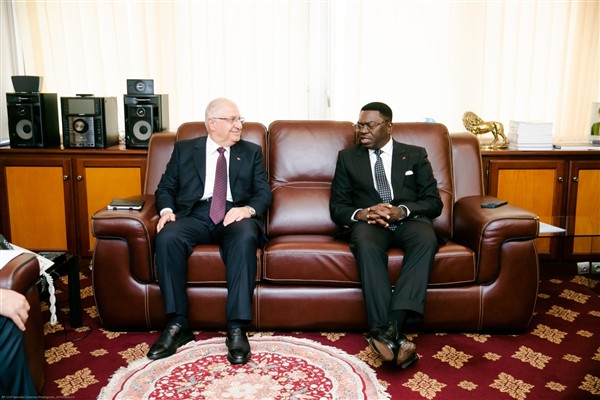 Bakan Güler, Kamerun Cumhurbaşkanlığı Genel Sekreteri Ngoh ile görüştü