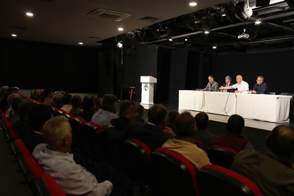 Alanya Belediyesi’nden emlak vergisi bilgilendirme toplantısı