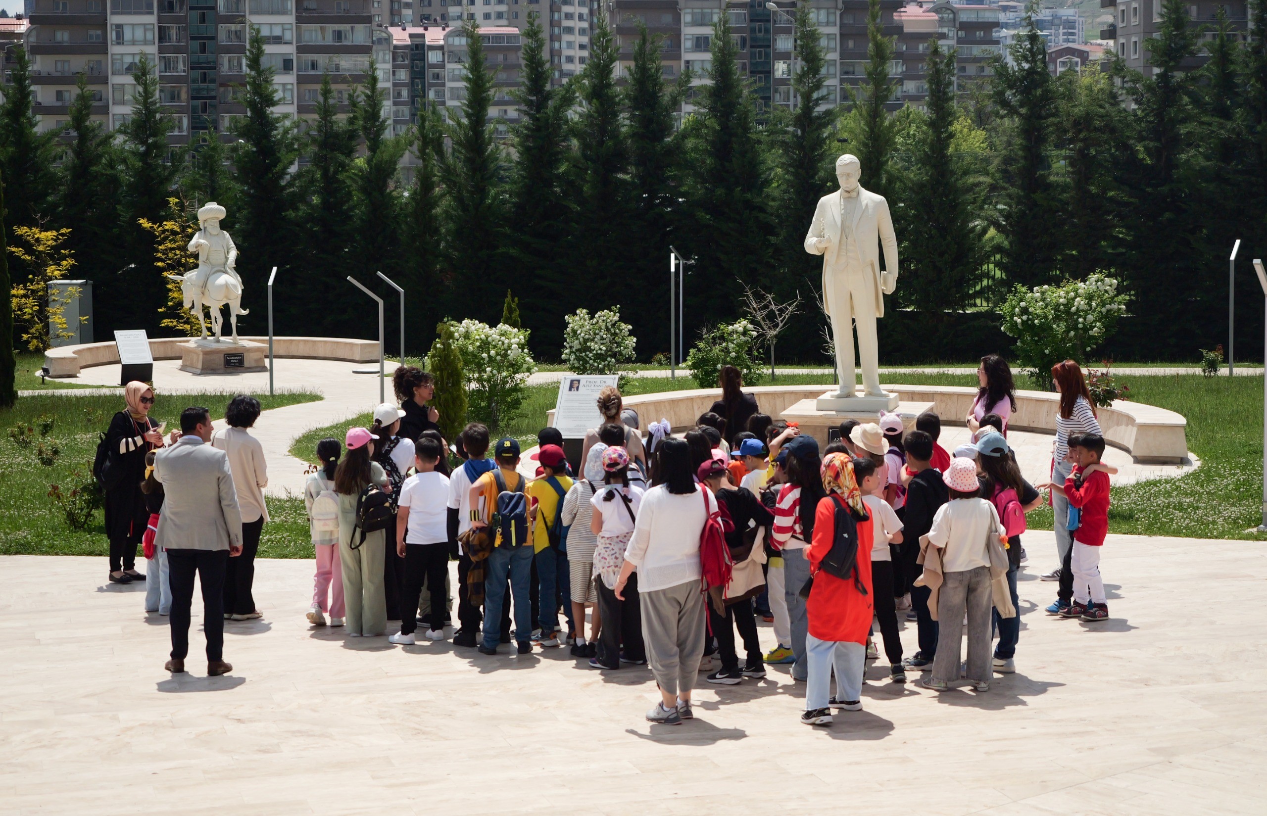 Kürşat Bey İlkokulu öğrencilerinden Etimesgut Belediyesi’nin tesisine ziyaret
