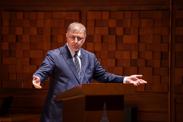 Başkan Tugay: Mümkün olan en hızlı adımları atmak zorundayız