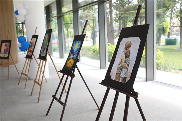 İnegöl’de “Sana Anlatacak Bir Hikayem Var” sergisi açıldı