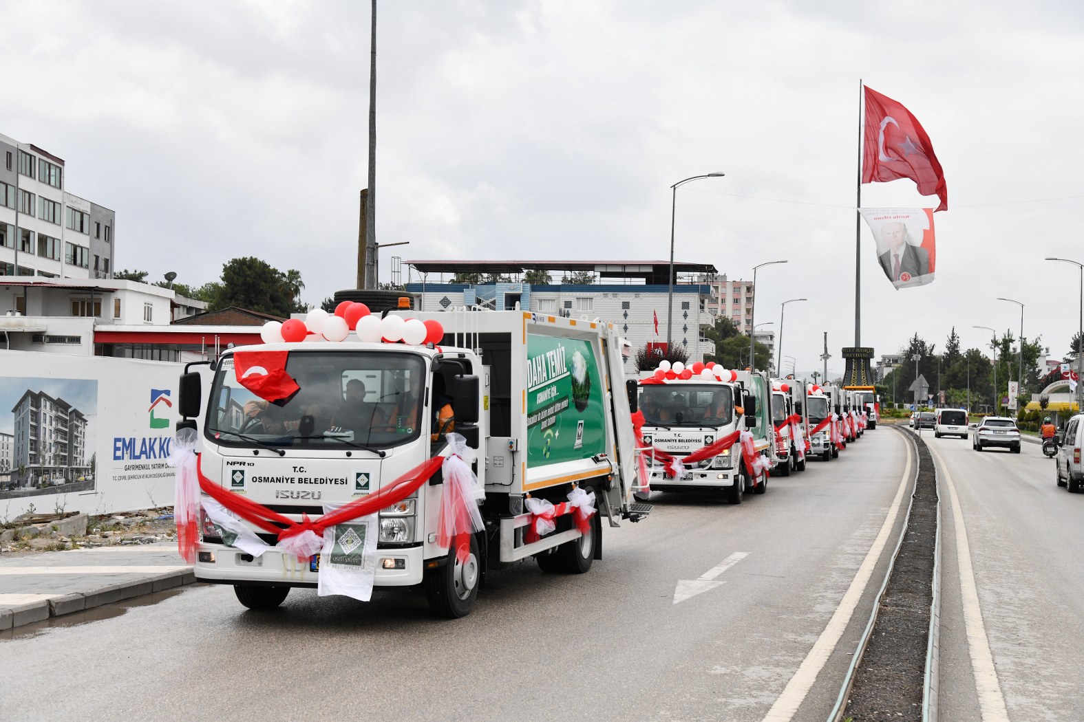 Osmaniye Belediyesi, araç filosunu güçlendiriyor