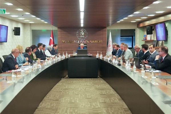 Kahveci, Kütahya Turizm Master Planı Sunum ve Değerlendirme Toplantısı’na katıldı