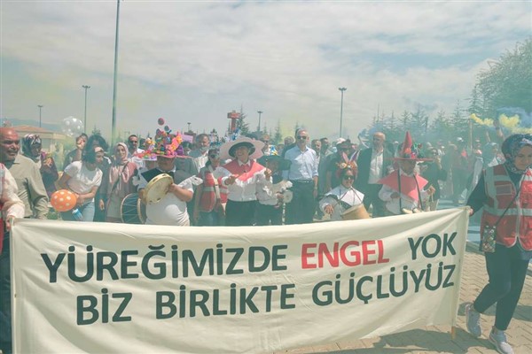 Karaman’da özel eğitim öğrencilerine özel Bahar Şenliği