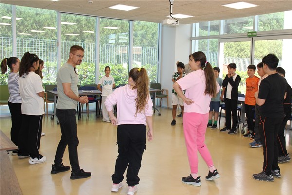 Yaşayan Matematik Atölyesi’yle çocuklar matematiği oyunlarla keşfediyor