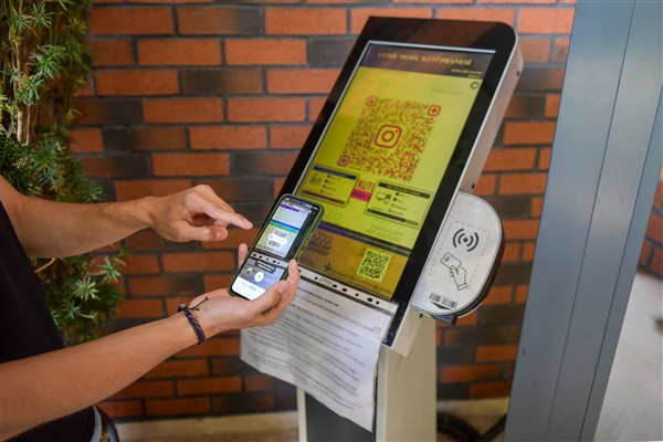 Esenyurt’ta kütüphaneler akıllı sisteme geçiyor