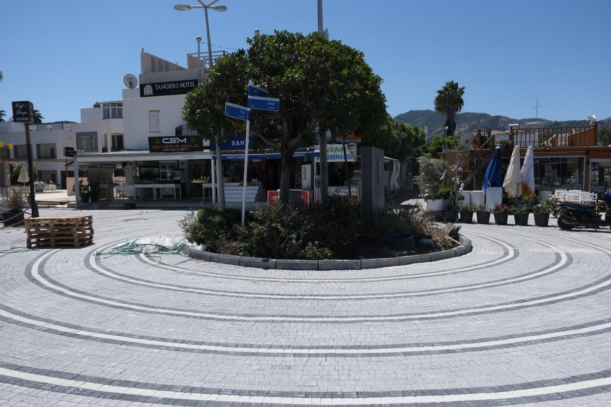 Bodrum’da cadde ve sokaklar yenileniyor