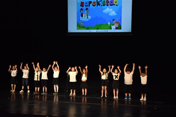Zarokistan Kreş ve Gündüz Bakım Evi’nde yıl sonu etkinliği