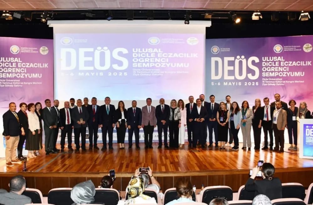 Ulusal Dicle Eczacılık Öğrenci Sempozyumu Dicle Üniversitesi’nde başladı